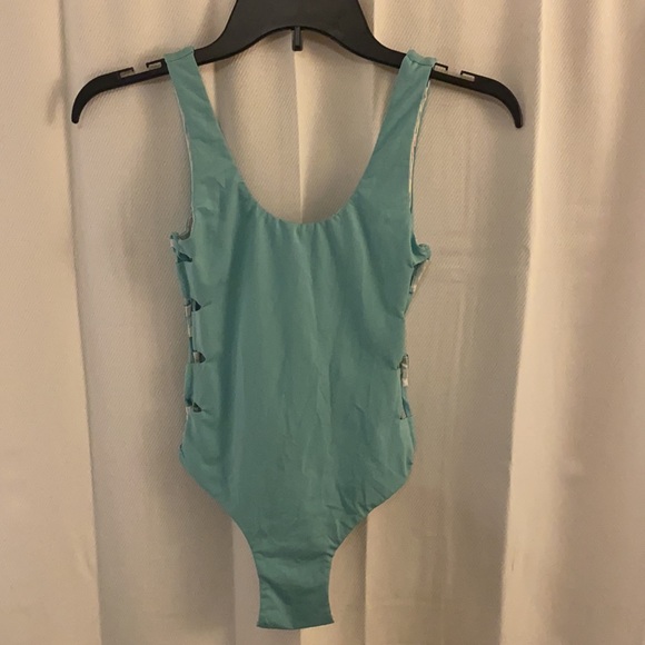 Reversible One Piece Bathing Suit - Picture 5 of 7